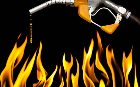 如何正確撲救汽油起火事故：實(shí)用技巧與安全須知